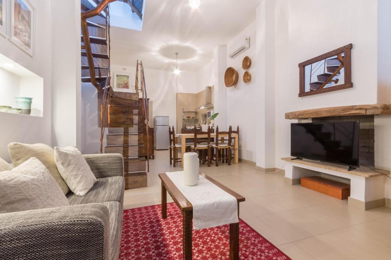 "Sa Ruga" Di Stampace Apartment Cagliari Luaran gambar