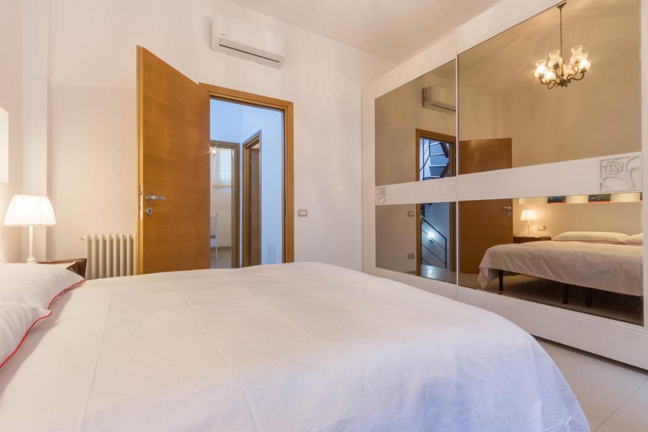 "Sa Ruga" Di Stampace Apartment Cagliari Luaran gambar