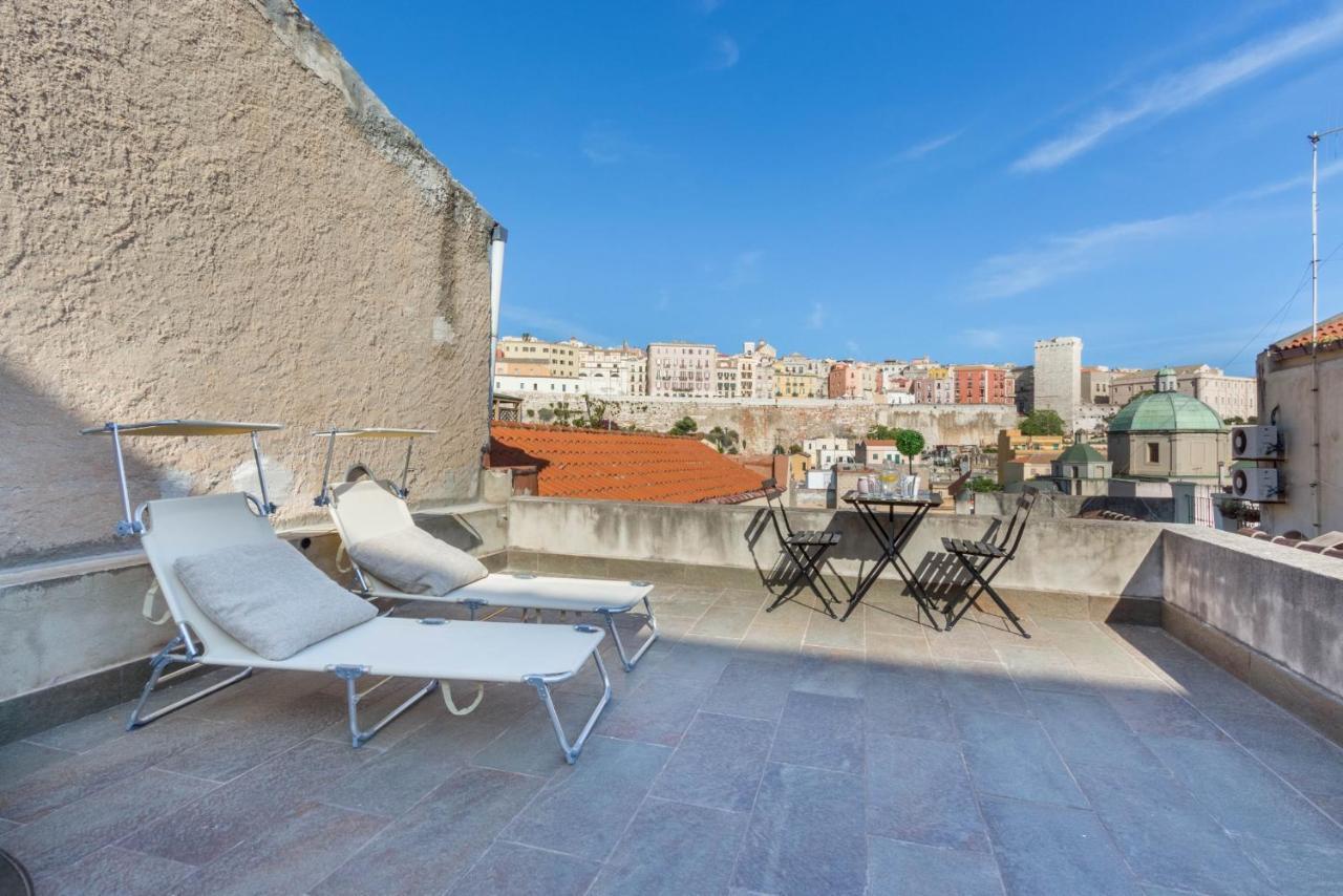 "Sa Ruga" Di Stampace Apartment Cagliari Luaran gambar